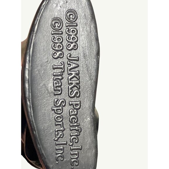 WWF DWAYNE THE ROCK JOHNSON ACTION FIGURE JAKKS 1998 WWE - Picture 12 of 12